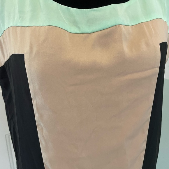 Vero fashion Classic women’s blouse black, carmelite and green size S - Picture 5 of 9